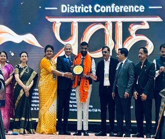 Saurabh Jain Honored with Rotary District 3056 Yuva Ratan Award